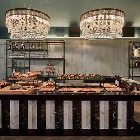 호텔 Falkensteiner Boutique 5*